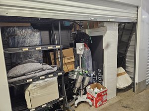 10 x 5 storage unit in Atlanta, GA