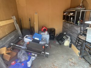 10 x 10 storage unit in High Point, NC