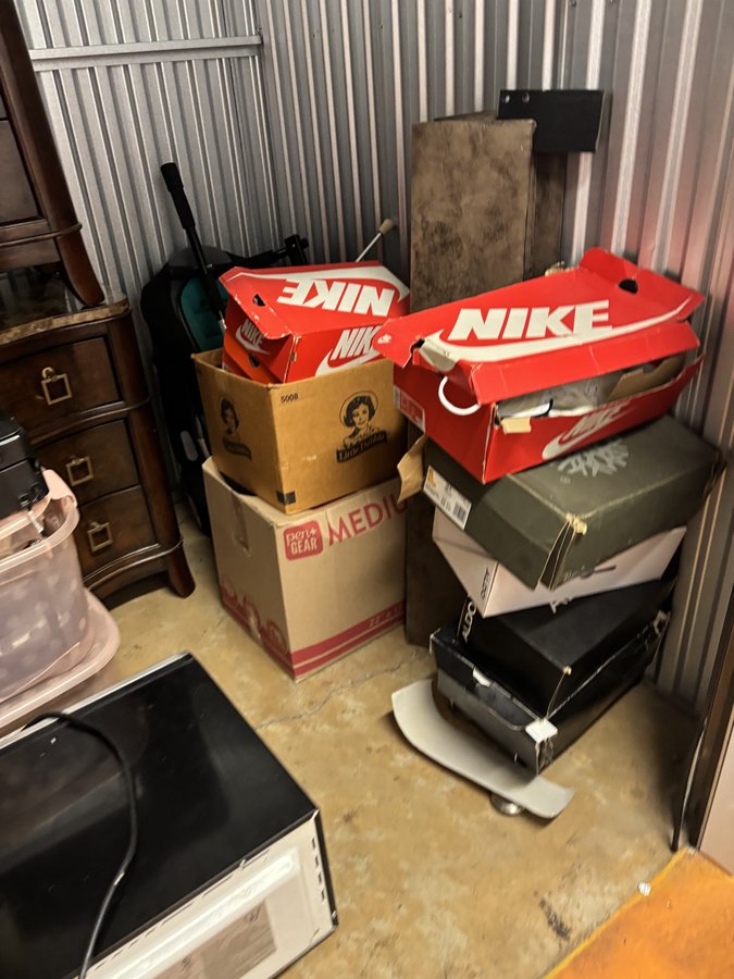 5 x 10 storage unit in New Orleans, LA