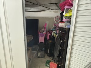 5 x 10 storage unit in New Orleans, LA