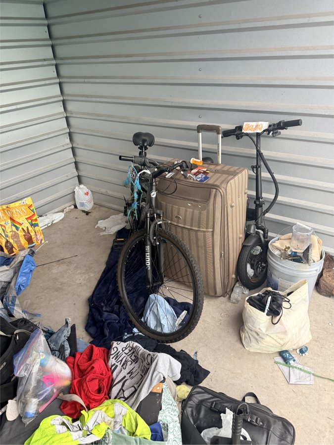 10 x 10 storage unit in Norman, OK