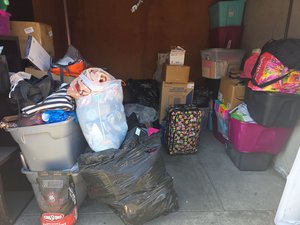 10 x 10 storage unit in San Leandro, CA