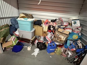 10 x 5 storage unit in Austin, TX