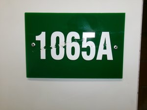 5 x 7 unit in Royal Oak