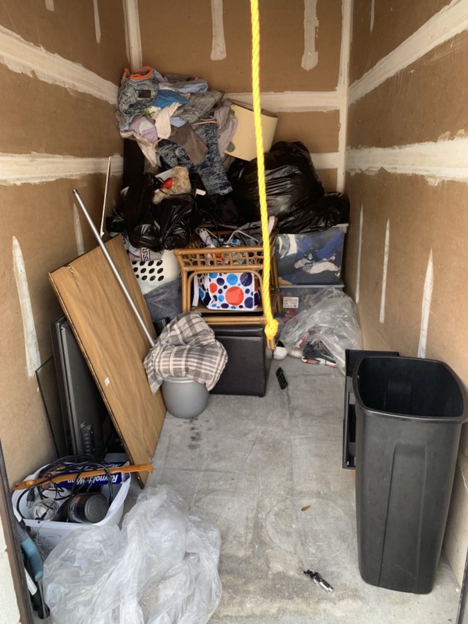 5 x 10 storage unit in Seminole, FL