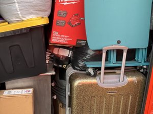 5 x 5 storage unit in Pinellas Park, FL