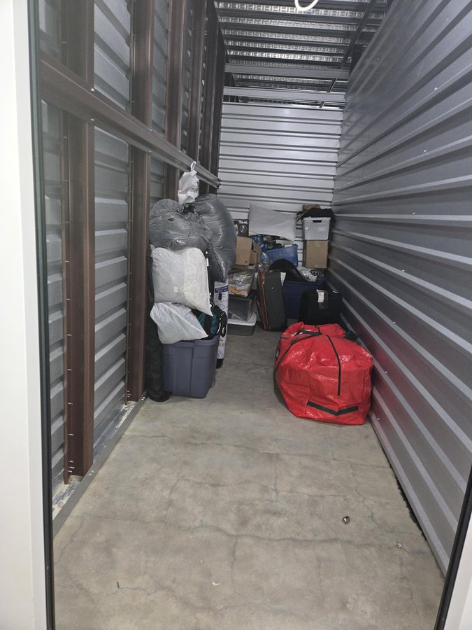 5 x 5 storage unit in Irvington, NJ