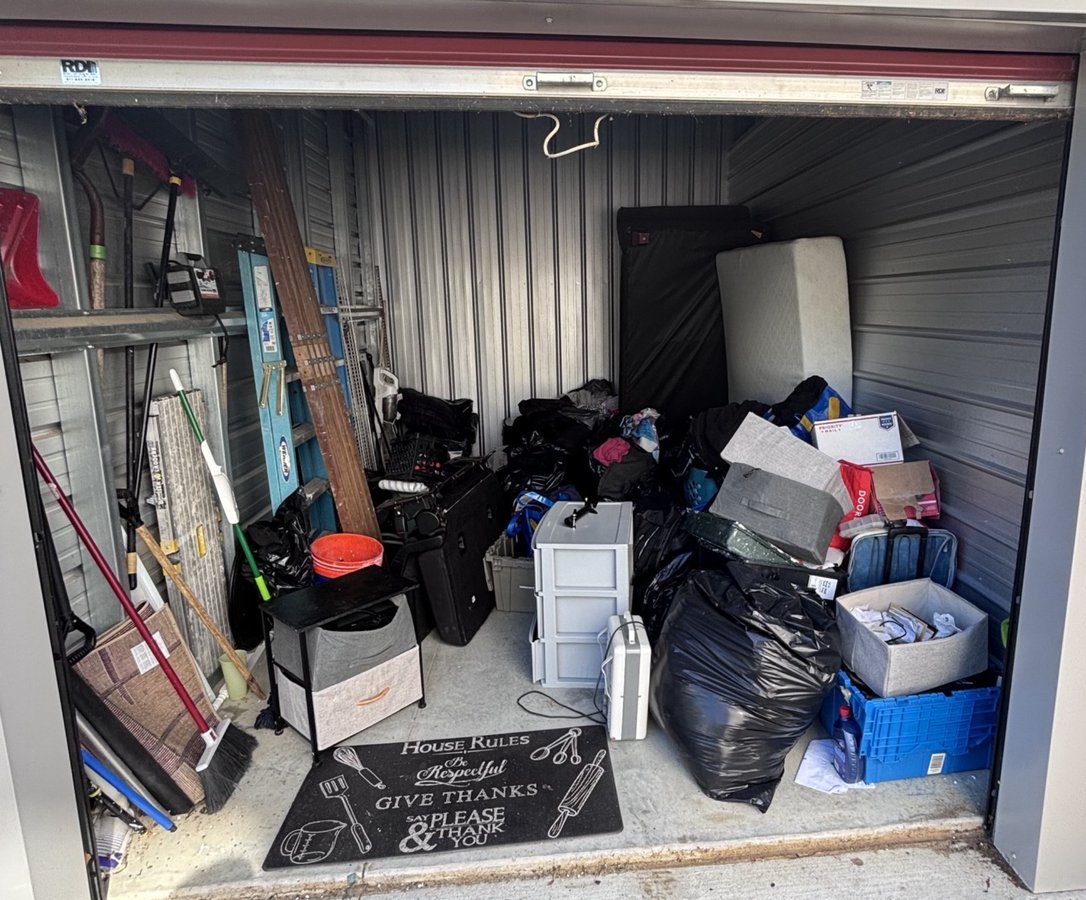 10 x 14 storage unit in Lindenwold, NJ