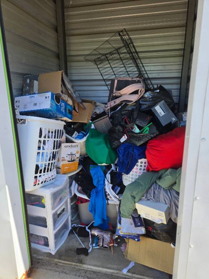 5 x 5 storage unit in Belleville, IL