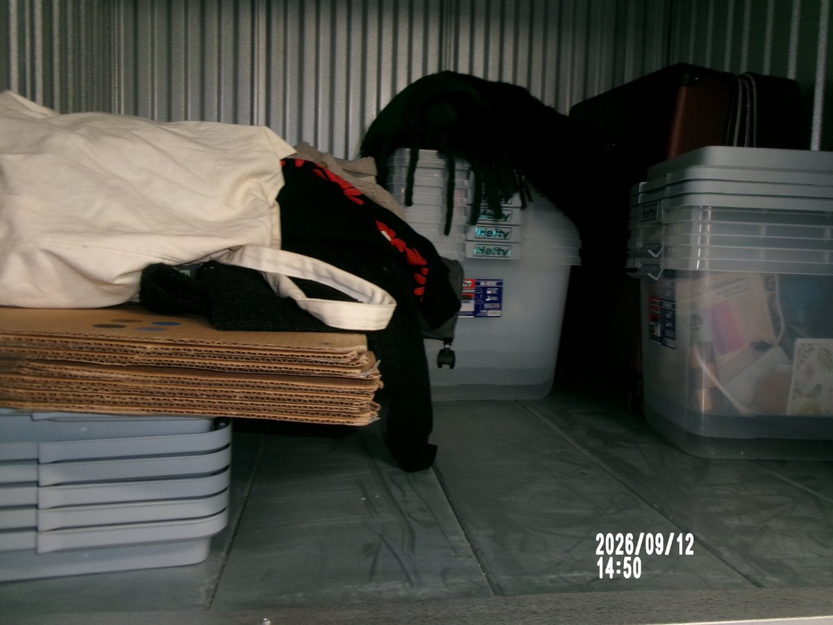 5 x 5 storage unit in Brooklyn, NY