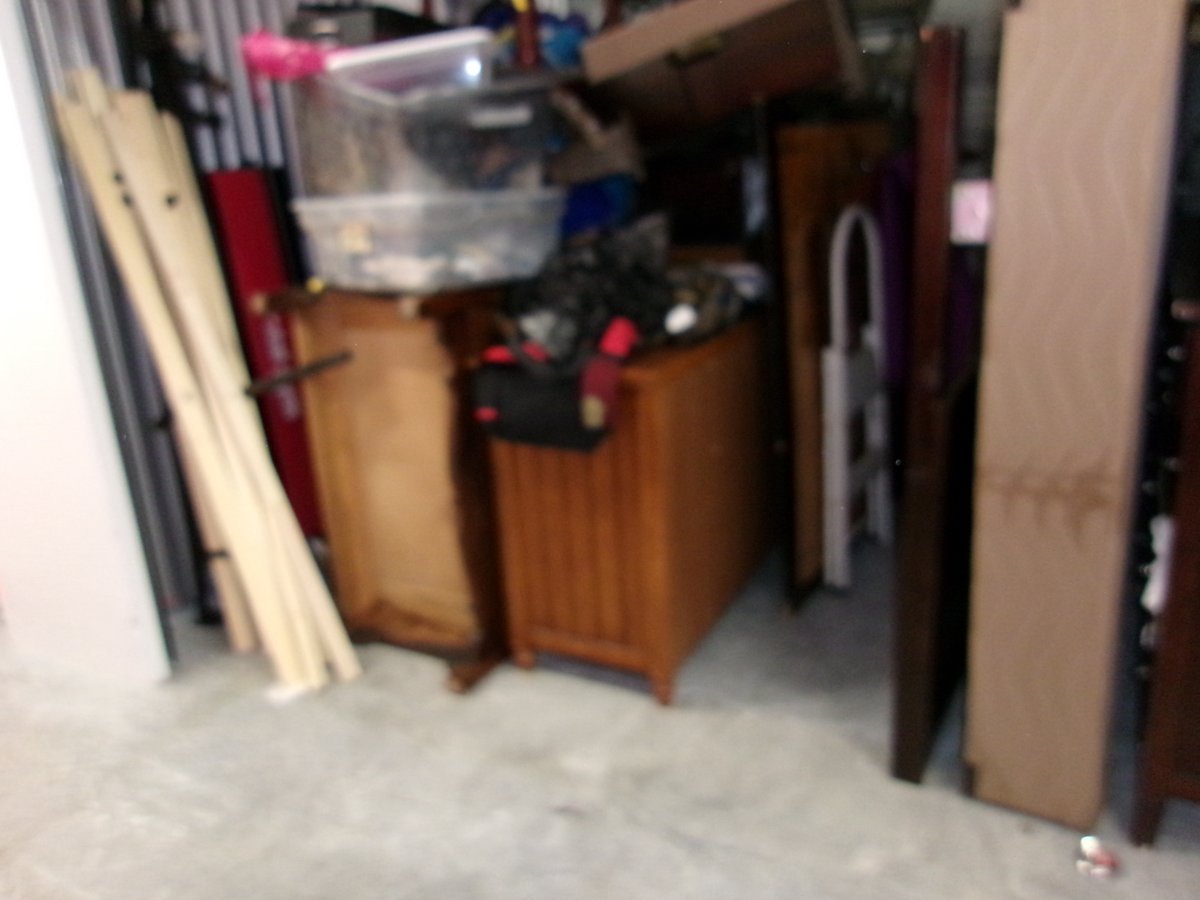 10 x 10 storage unit in Royal Palm Beach, FL