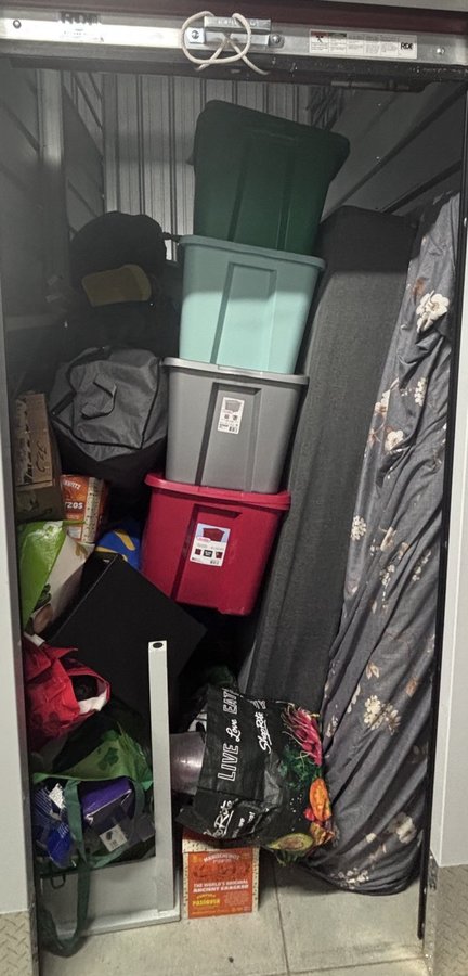 5 x 10 storage unit in Lindenwold, NJ