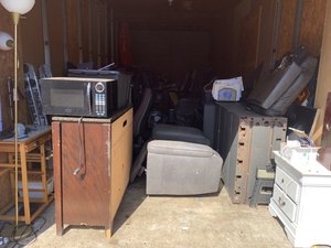 10 x 30 storage unit in St Petersburg, FL