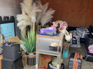 10 x 15 storage unit in St Petersburg, FL