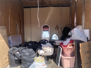 10 x 10 storage unit in St Petersburg, FL