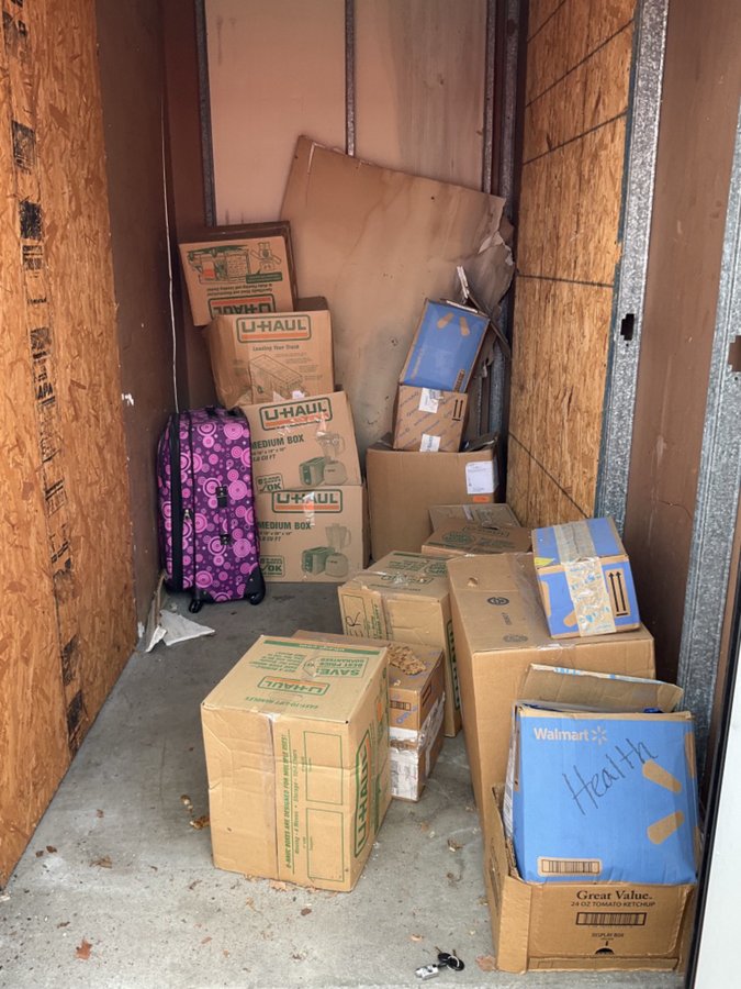 5 x 10 storage unit in St Petersburg, FL