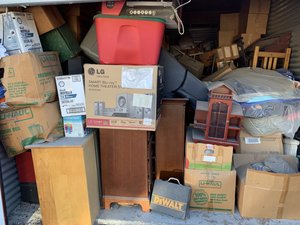 10 x 20 storage unit in St Petersburg, FL