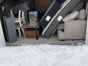 10 x 10 storage unit in Liverpool, NY