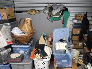 7 x 10 storage unit in Neptune, NJ