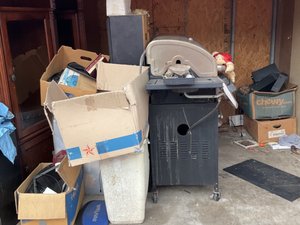 10 x 10 storage unit in St Petersburg, FL