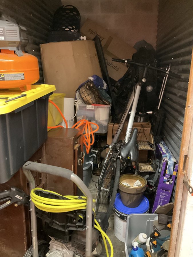 5 x 10 storage unit in St Petersburg, FL