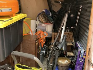 5 x 10 storage unit in St Petersburg, FL