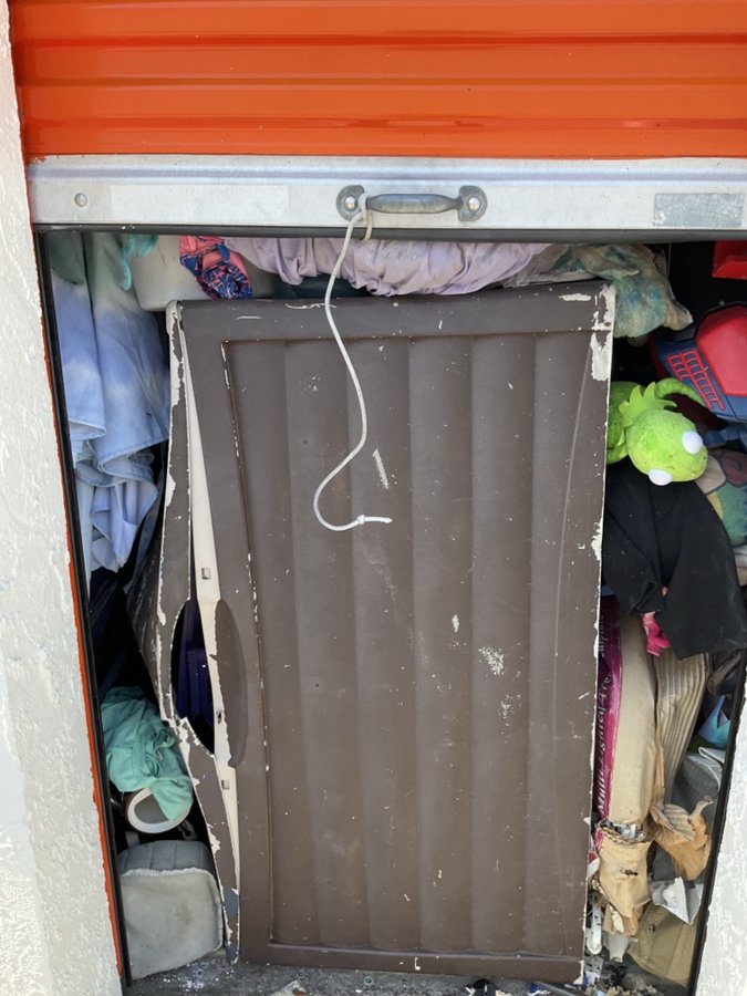 5 x 5 storage unit in Largo, FL
