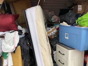 10 x 10 storage unit in St Petersburg, FL