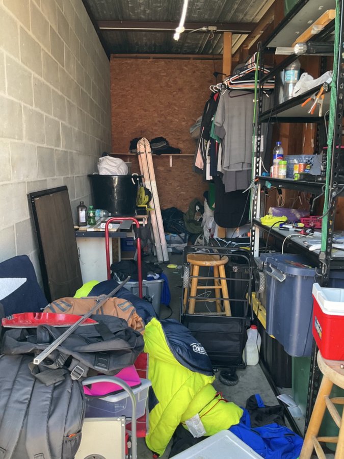 6 x 15 storage unit in Largo, FL