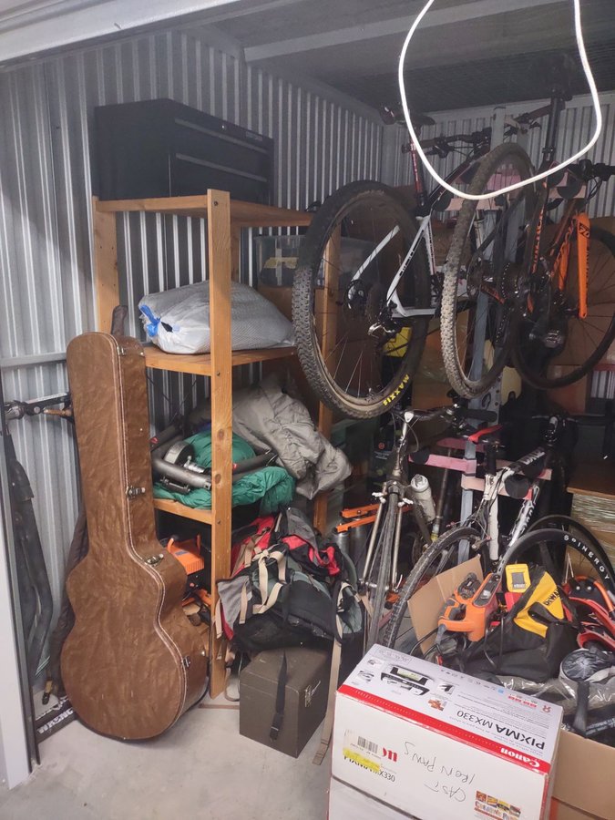10 x 10 storage unit in Somerville, MA
