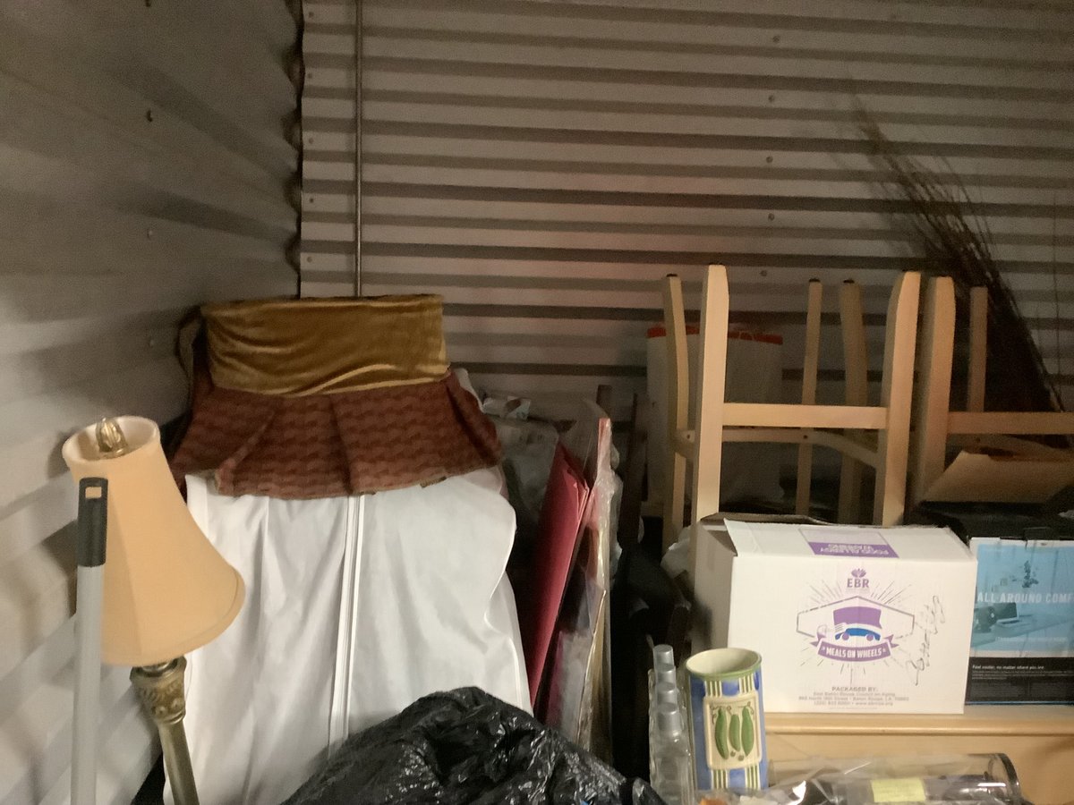 10 x 10 storage unit in Baton Rouge, LA