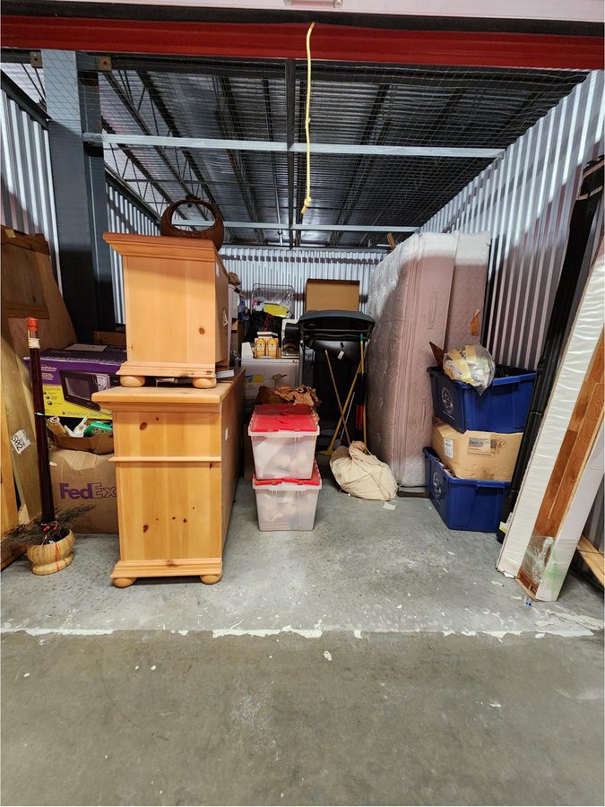 10 x 12 storage unit in Orange Park, FL