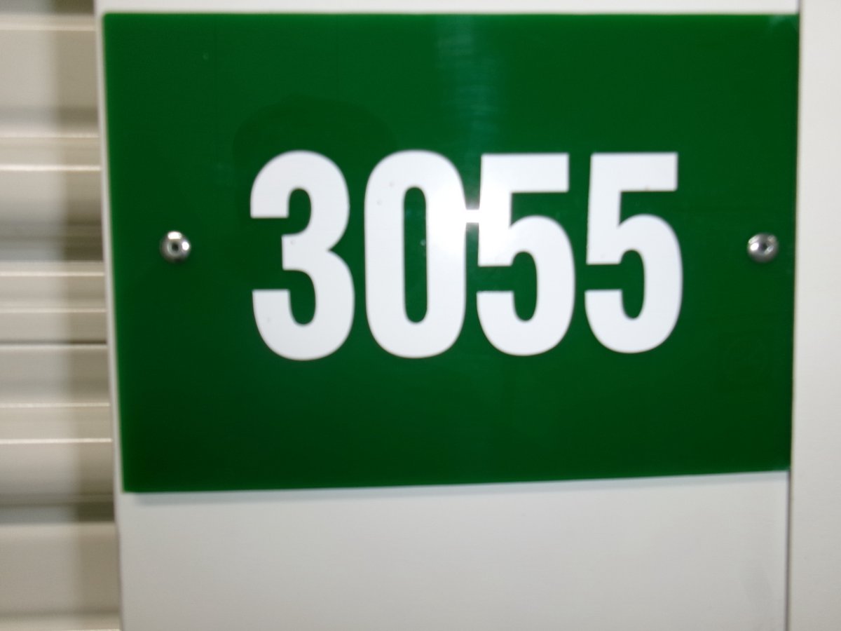 5 x 10 storage unit in Royal Oak, MI