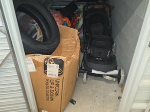 5 x 10 storage unit in Enfield, CT