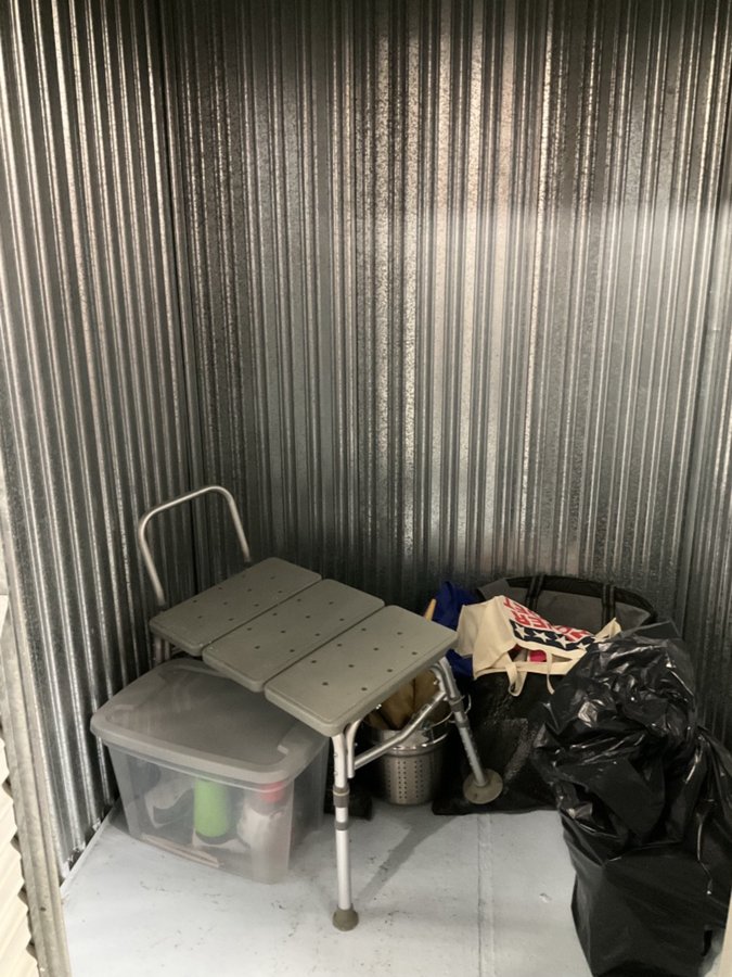 5 x 5 storage unit in Clearwater, FL