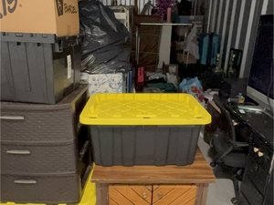 10 x 20 storage unit in Ravenswood, WV