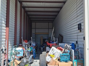 13 x 45 storage unit in Kyle, TX