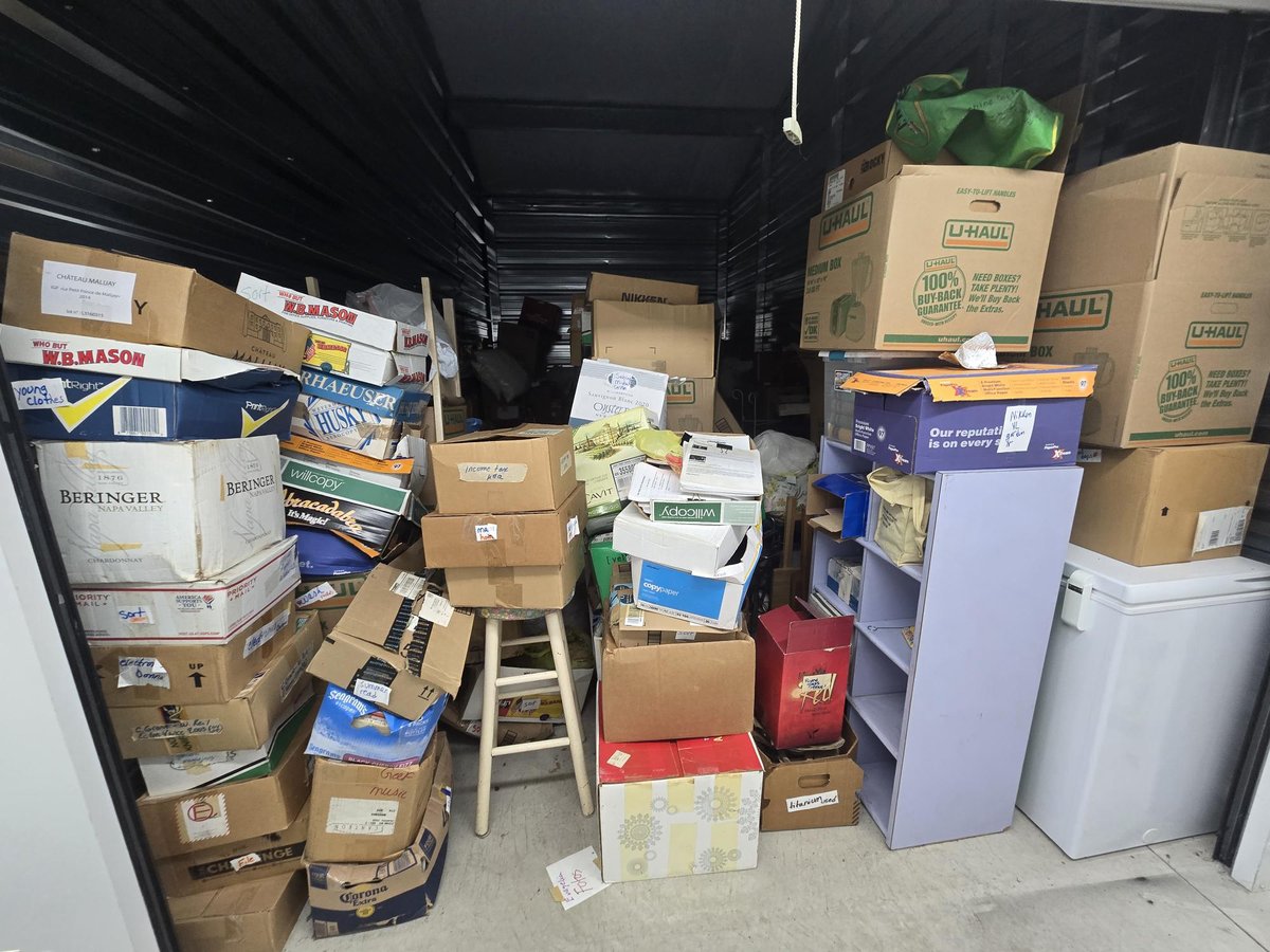 10 x 20 storage unit in Medford, NJ