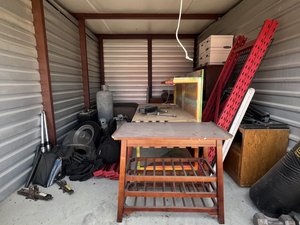 10 x 15 storage unit in Kyle, TX
