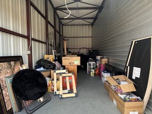 10 x 25 storage unit in Kyle, TX