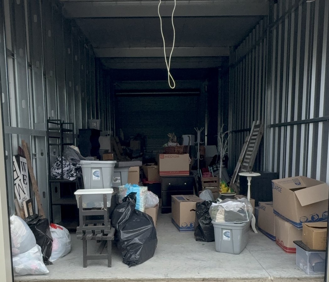 12 x 35 storage unit in Racine, OH