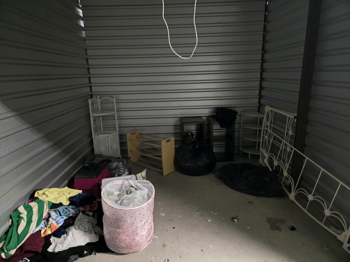 10 x 10 storage unit in West Collingswood Heights, NJ