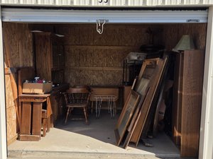10 x 10 storage unit in Cortland, NY