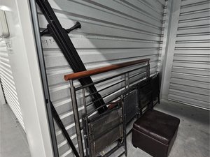 10 x 10 storage unit in Savannah, GA