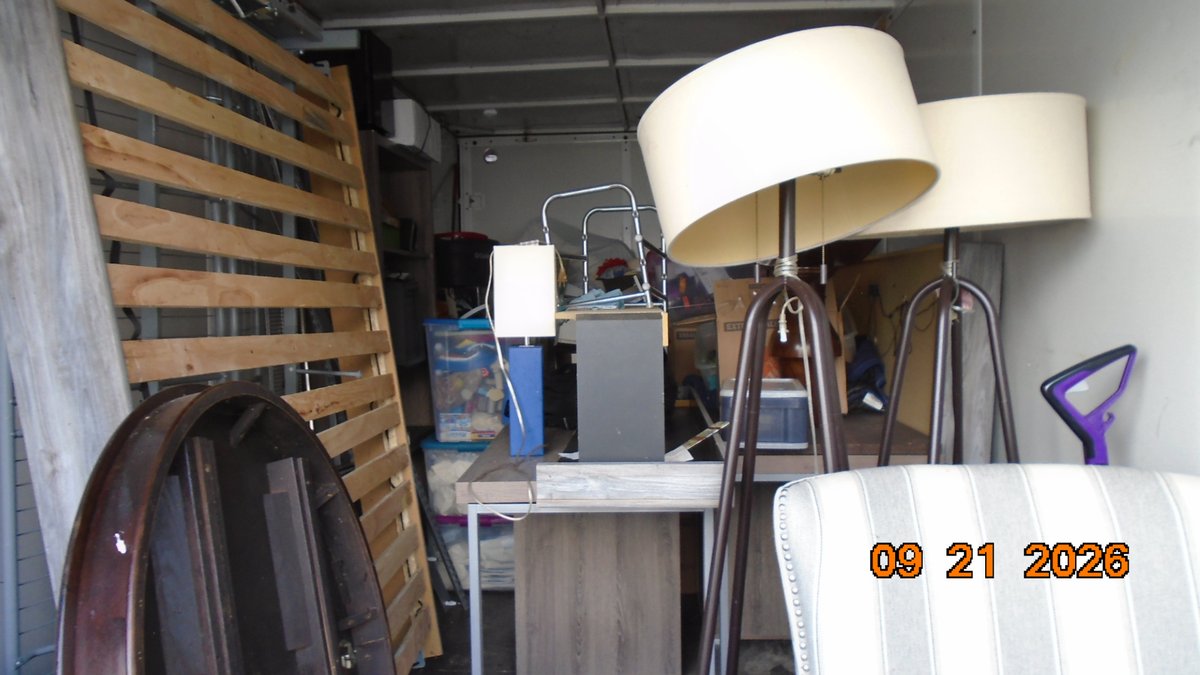 8 x 19 storage unit in Miami, FL