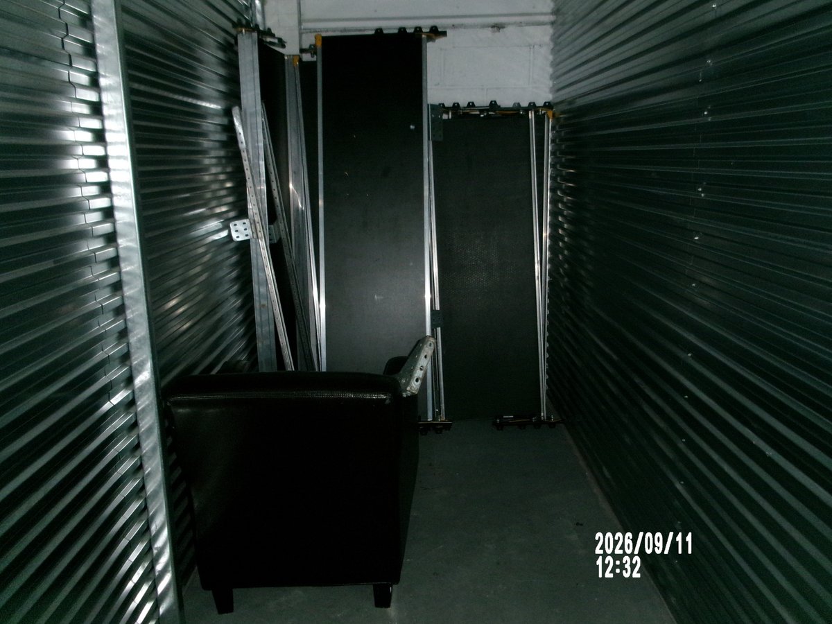 5 x 13 storage unit in College Point, NY