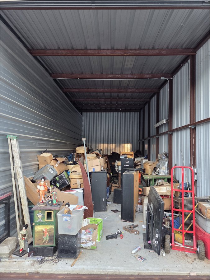 12 x 30 storage unit in Willis, TX