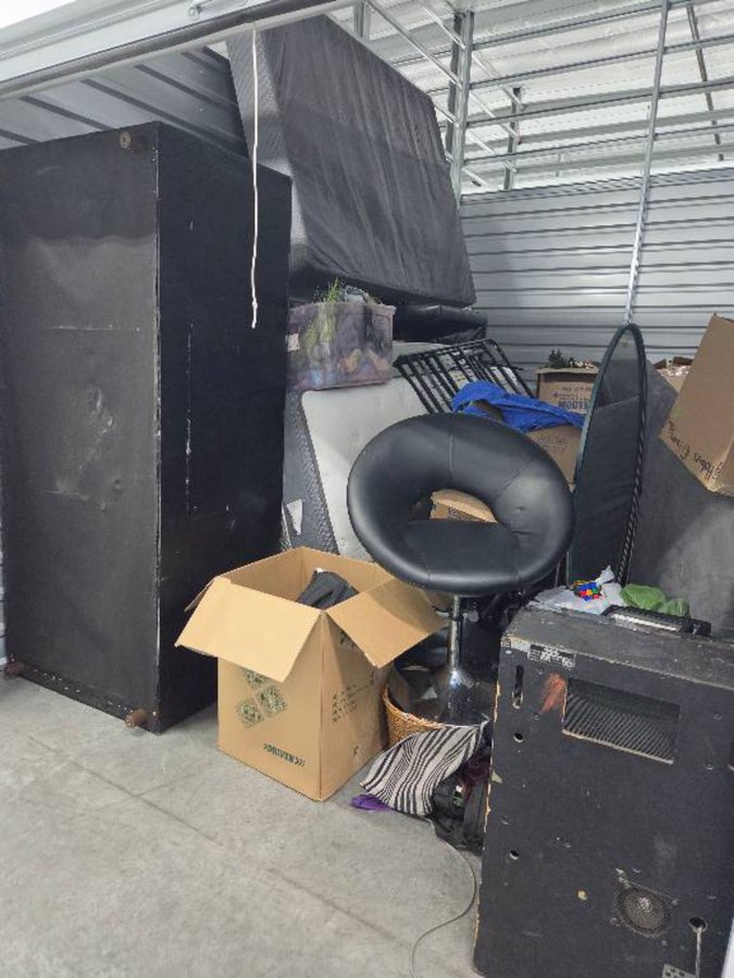 10 x 15 storage unit in Tolleson, AZ