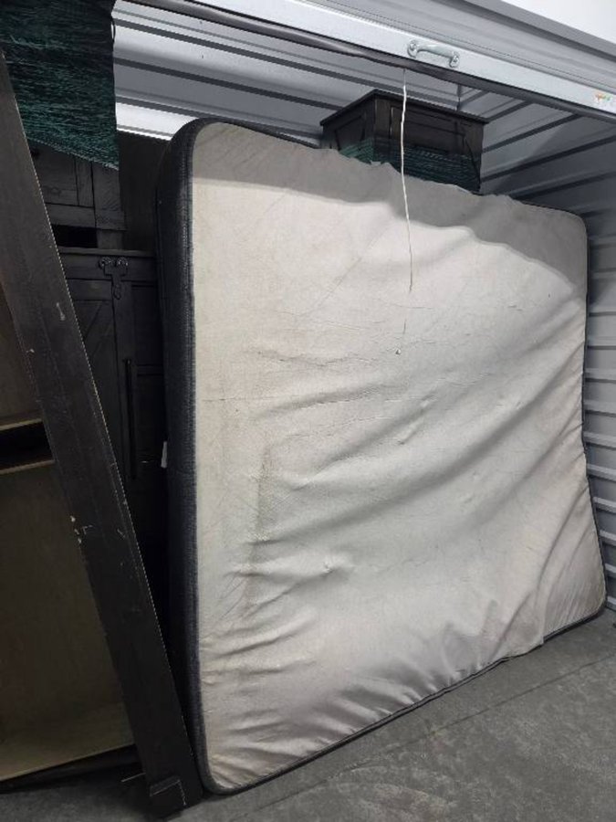 10 x 5 storage unit in Tolleson, AZ