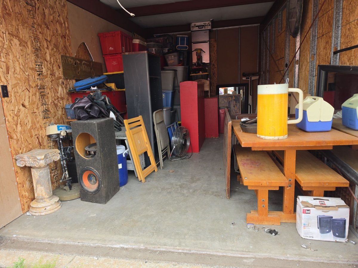 10 x 20 storage unit in Independence, MO